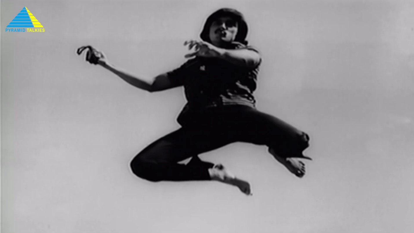 A person jumping in the air

AI-generated content may be incorrect.