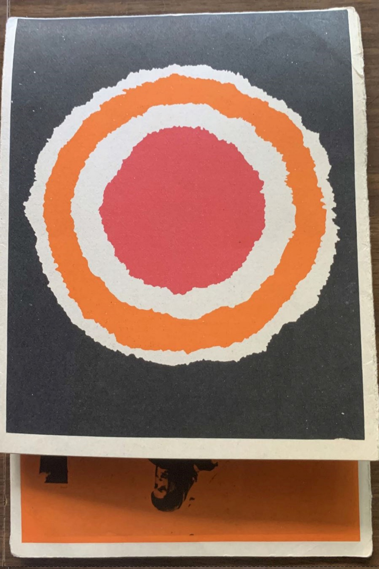 A colorful circle on a black background

AI-generated content may be incorrect.